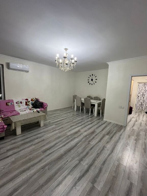 Kirayə verilir 2 otaqlı köhnə tikili, 60 m², 20 Yanvar m.-5