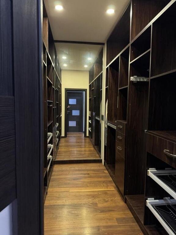 Satılır 4 otaqlı yeni tikili, 200 m², Elmlər Akademiyası m.-12