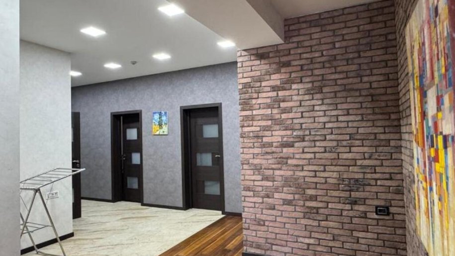 Satılır 4 otaqlı yeni tikili, 200 m², Elmlər Akademiyası m.-13