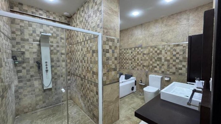 Satılır 4 otaqlı yeni tikili, 200 m², Elmlər Akademiyası m.-15