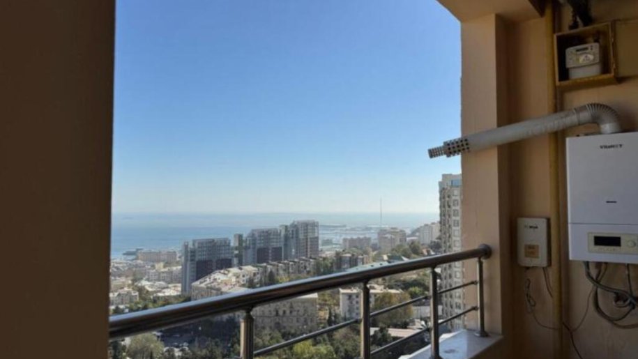 Satılır 4 otaqlı yeni tikili, 200 m², Elmlər Akademiyası m.-19