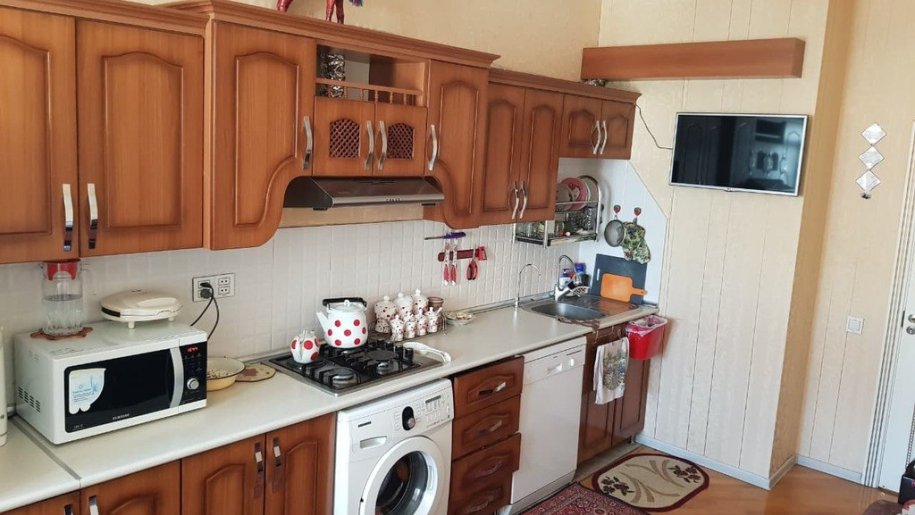 Satılır 3 otaqlı yeni tikili, 130 m², Neftçilər m.-8