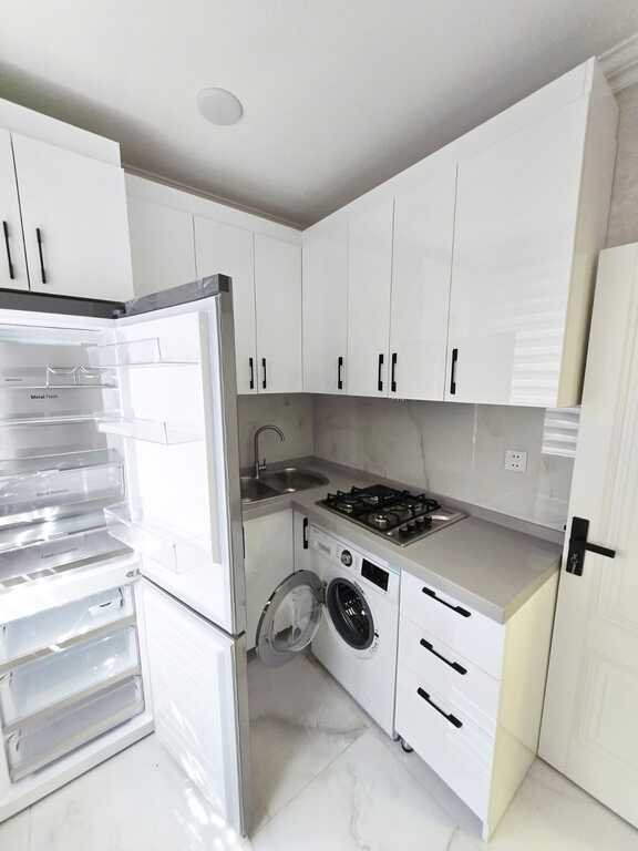 Kirayə verilir 3 otaqlı köhnə tikili, 90 m², Memar Əcəmi m.-4