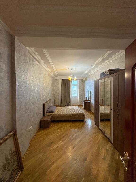 Satılır 3 otaqlı yeni tikili, 135 m², Nəsimi-9