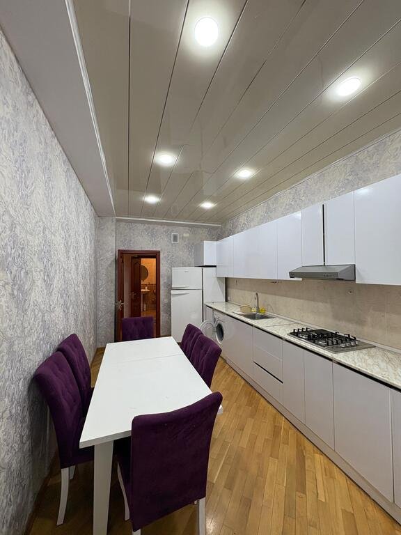 Satılır 3 otaqlı yeni tikili, 135 m², Nəsimi-11