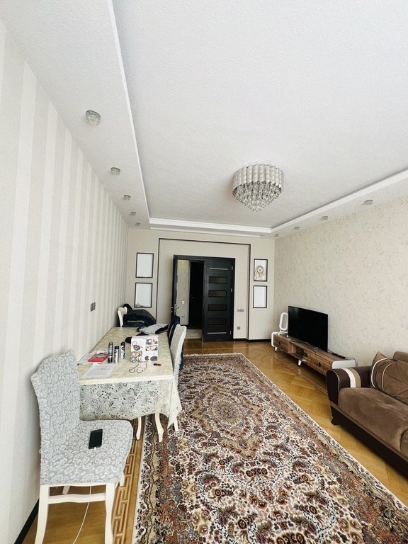 Satılır 3 otaqlı yeni tikili, 130 m², Memar Əcəmi m.-5