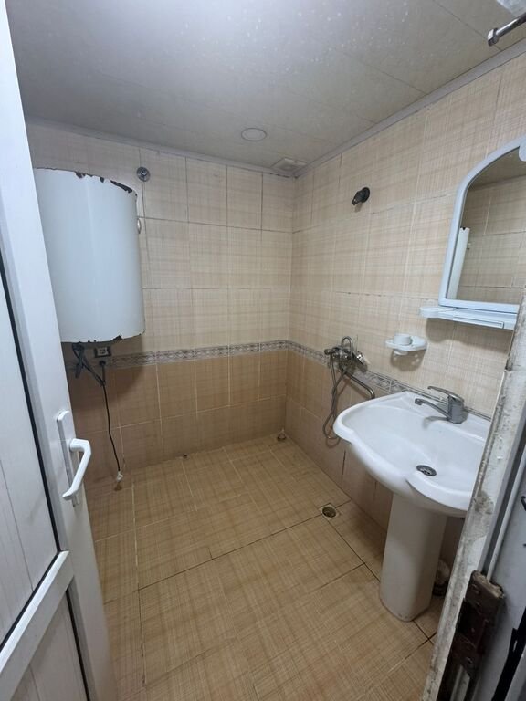 Satılır 1 otaqlı köhnə tikili, 30 m², Memar Əcəmi m.-6