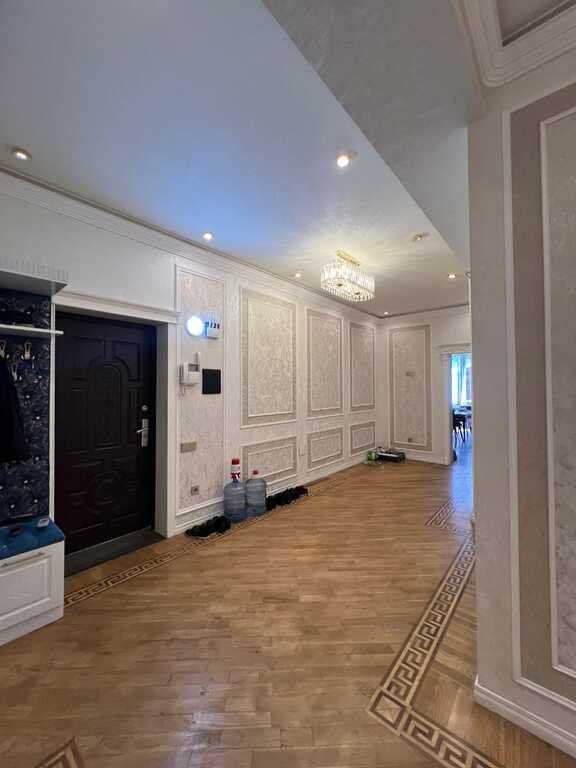 Satılır 3 otaqlı yeni tikili, 140 m², 28 May m.-4