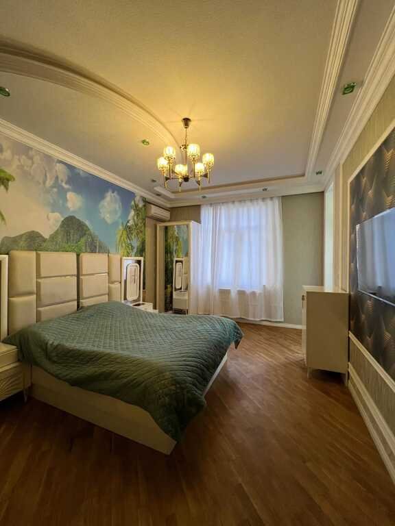 Satılır 3 otaqlı yeni tikili, 140 m², 28 May m.-5