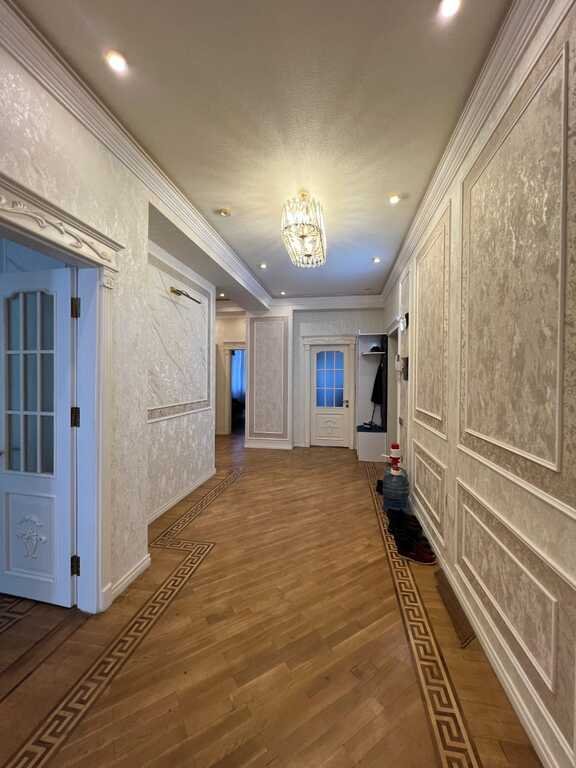 Satılır 3 otaqlı yeni tikili, 140 m², 28 May m.-8