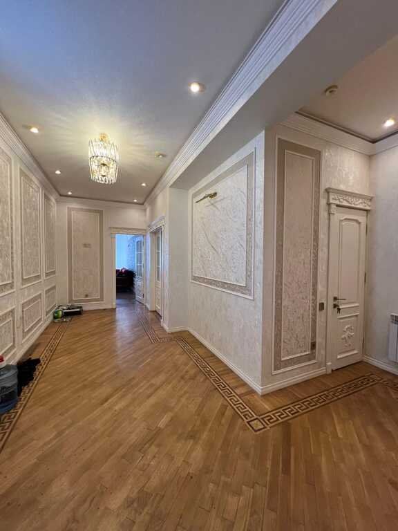 Satılır 3 otaqlı yeni tikili, 140 m², 28 May m.-13