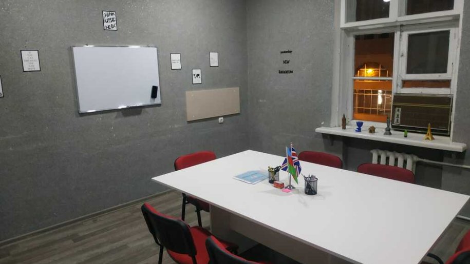 60 m<sup>2</sup> ofis icarəyə verilir, Elmlər Akademiyası m.-2