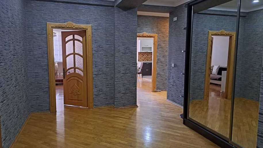 Satılır 3 otaqlı yeni tikili, 141 m², Elmlər Akademiyası m.-13