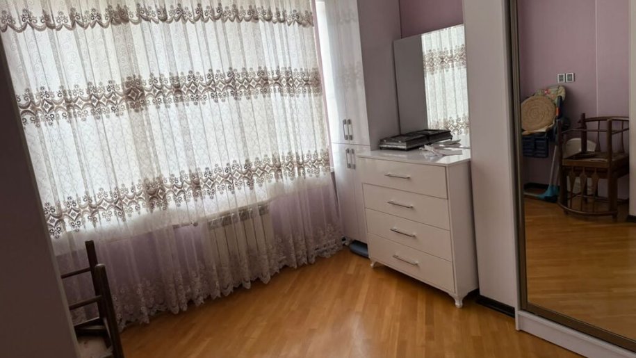 Kirayə verilir 2 otaqlı yeni tikili, 70 m², 8 noyabr-4