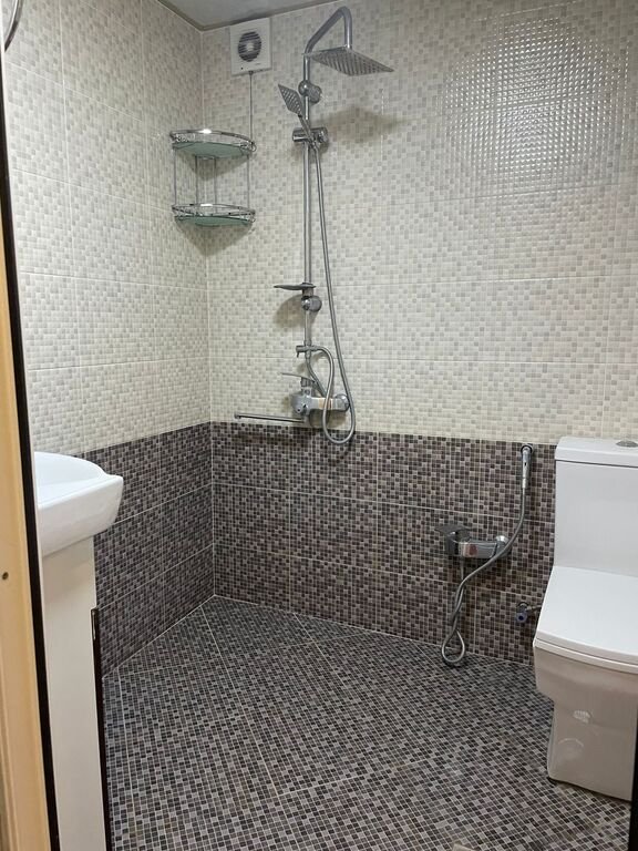 Satılır 1 otaqlı köhnə tikili, 32 m², İçərişəhər m.-5