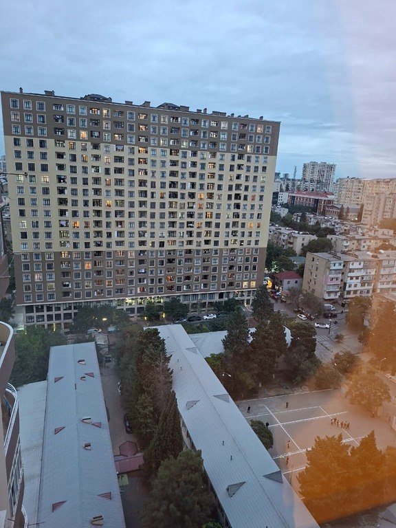 Satılır 4 otaqlı yeni tikili, 165 m², İnşaatçılar m.-20