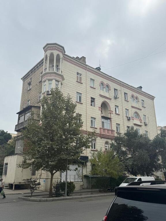Satılır 2 otaqlı köhnə tikili, 65 m², Nəriman Nərimanov m.-5