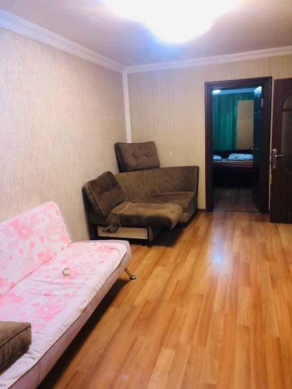 Kirayə verilir 2 otaqlı köhnə tikili, 65 m², İçərişəhər m.-1