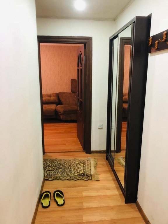 Kirayə verilir 2 otaqlı köhnə tikili, 65 m², İçərişəhər m.-6