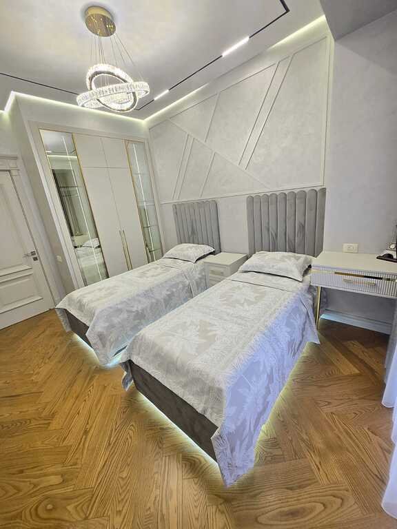 Satılır 4 otaqlı yeni tikili, 177 m², Nəriman Nərimanov m.-10