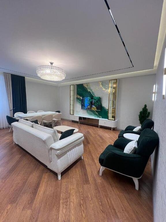 Satılır 4 otaqlı yeni tikili, 145 m², 8 noyabr-3