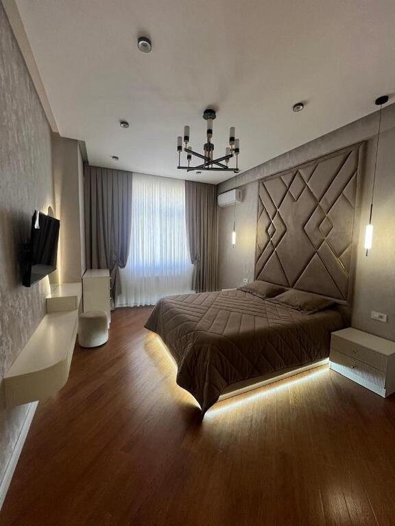 Satılır 4 otaqlı yeni tikili, 145 m², 8 noyabr-5