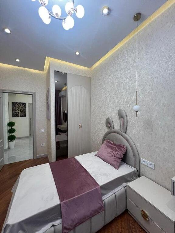 Satılır 4 otaqlı yeni tikili, 145 m², 8 noyabr-10
