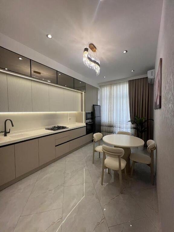 Satılır 4 otaqlı yeni tikili, 145 m², 8 noyabr-15