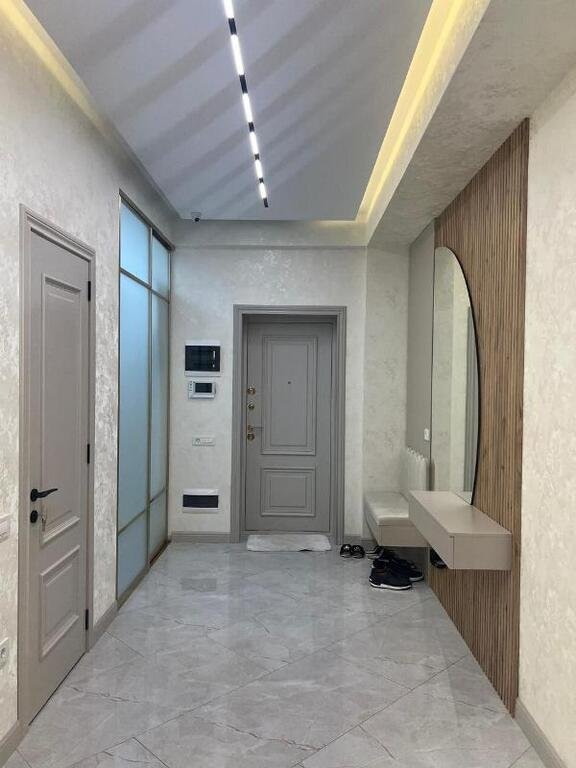 Satılır 4 otaqlı yeni tikili, 145 m², 8 noyabr-23