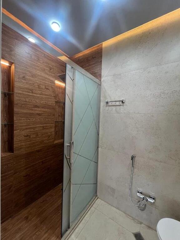 Satılır 4 otaqlı yeni tikili, 145 m², 8 noyabr-26