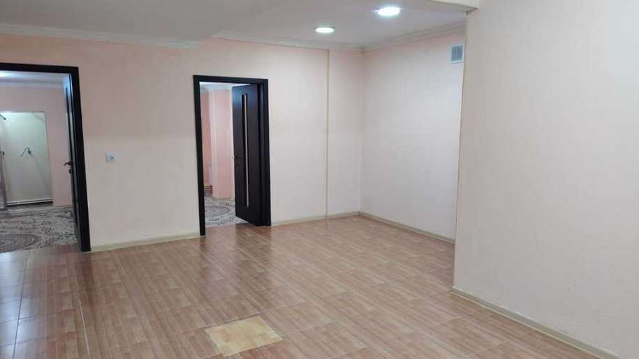 Satılır 3 otaqlı köhnə tikili, 75 m², Elmlər Akademiyası m.-5