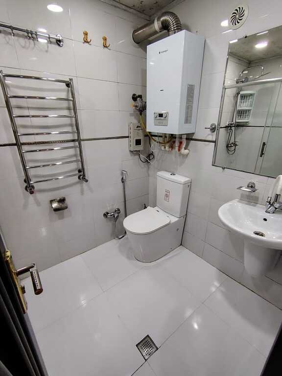 Satılır 3 otaqlı köhnə tikili, 75 m², Elmlər Akademiyası m.-9