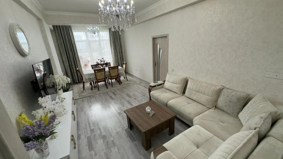 Satılır 3 otaqlı yeni tikili, 132 m², 20 Yanvar m.-2