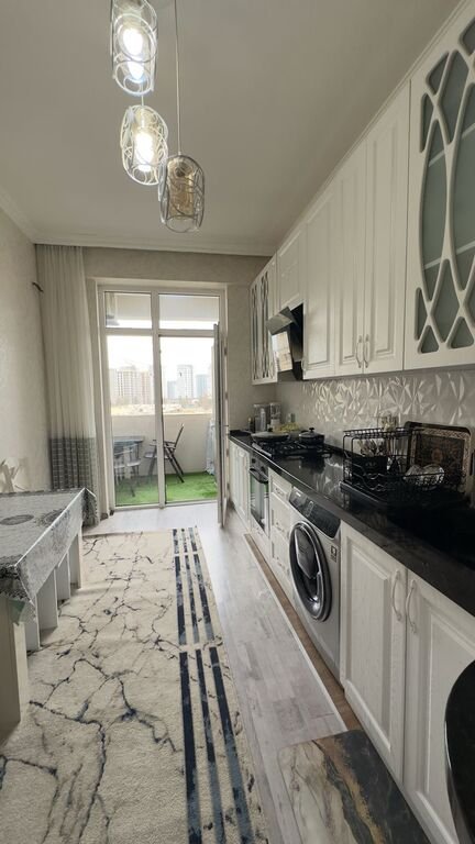 Satılır 3 otaqlı yeni tikili, 132 m², 20 Yanvar m.-8