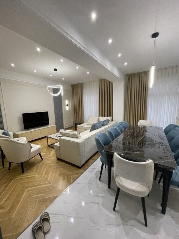 Kirayə verilir 3 otaqlı yeni tikili, 160 m², Xətai-3