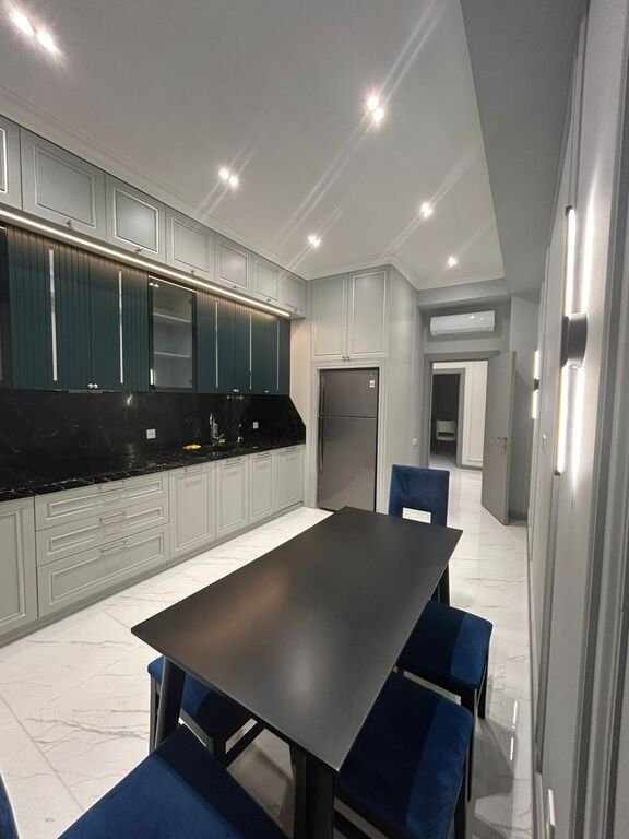 Kirayə verilir 3 otaqlı yeni tikili, 160 m², Xətai-12