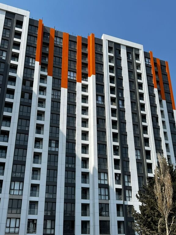Satılır 4 otaqlı yeni tikili, 121 m², İnşaatçılar m.-1