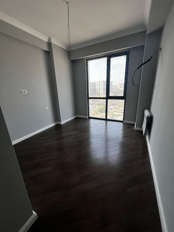 Satılır 4 otaqlı yeni tikili, 121 m², İnşaatçılar m.-2