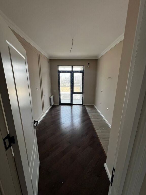 Satılır 4 otaqlı yeni tikili, 121 m², İnşaatçılar m.-5
