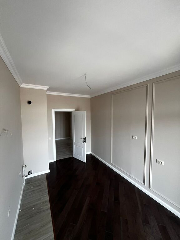 Satılır 4 otaqlı yeni tikili, 121 m², İnşaatçılar m.-21