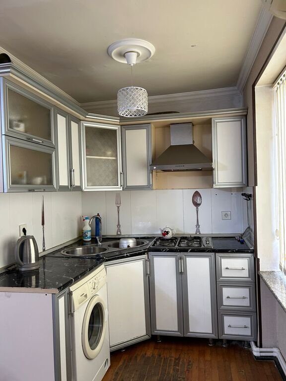 Kirayə verilir 3 otaqlı köhnə tikili, 70 m², Xətai m.-8