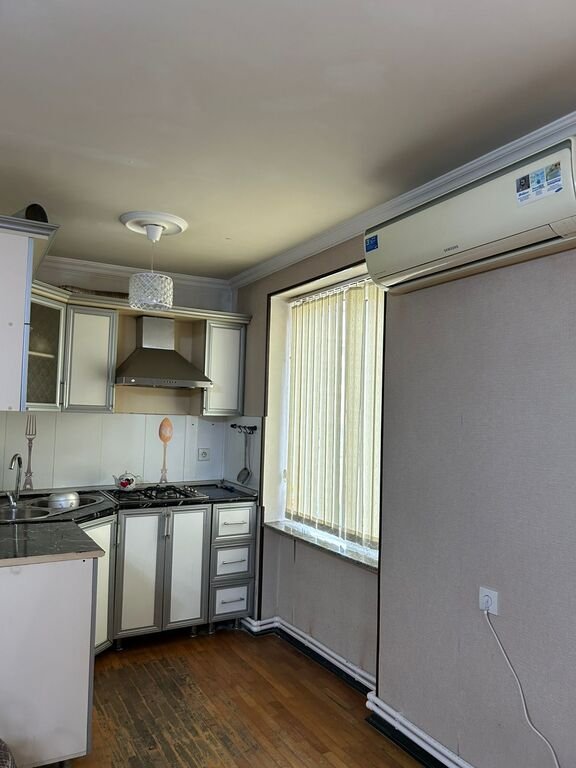 Kirayə verilir 3 otaqlı köhnə tikili, 70 m², Xətai m.-9