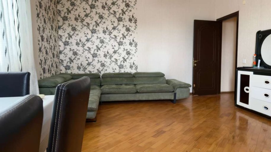 Satılır 3 otaqlı yeni tikili, 128 m², İnşaatçılar m.-2