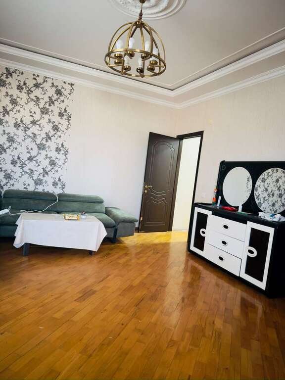 Satılır 3 otaqlı yeni tikili, 128 m², İnşaatçılar m.-3