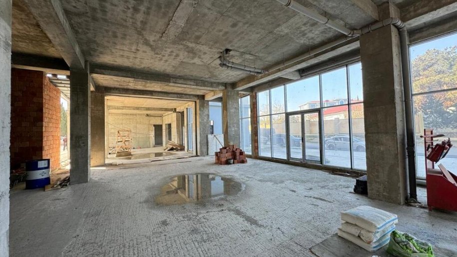 1024 m<sup>2</sup> obyekt satılır, Bayıl-3