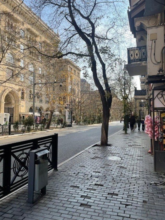 Satılır 2 otaqlı köhnə tikili, 40 m², Sahil m.-9