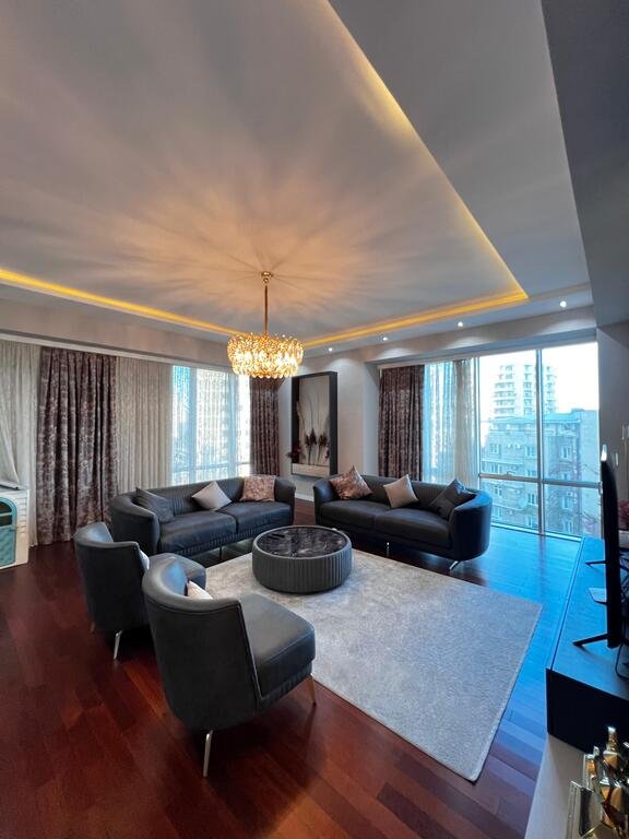 Satılır 3 otaqlı yeni tikili, 157 m², Elmlər Akademiyası m.-1