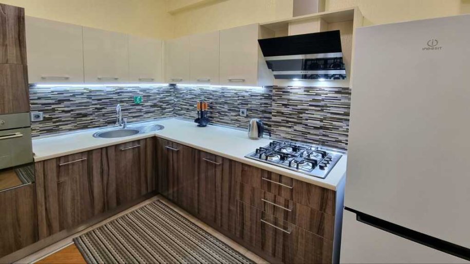 Kirayə verilir 3 otaqlı yeni tikili, 100 m², Xətai m.-13