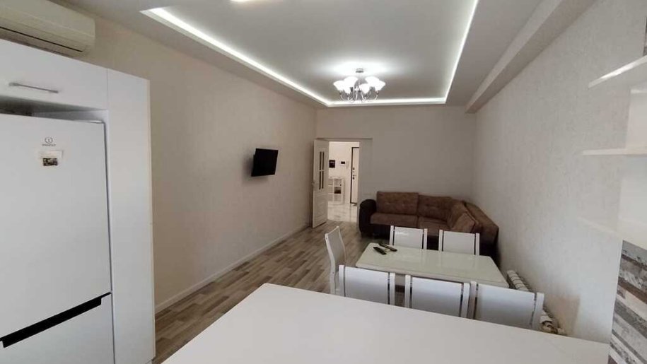 Satılır 2 otaqlı yeni tikili, 70 m², Qara Qarayev m.-1