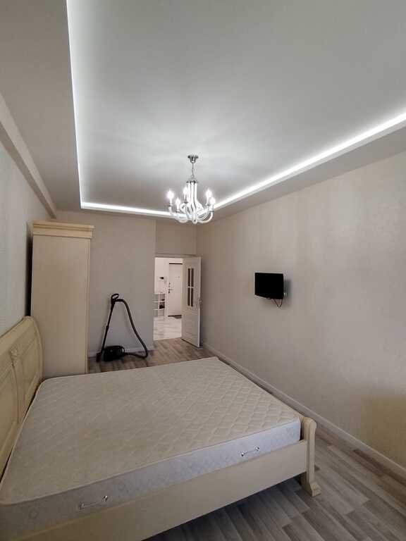 Satılır 2 otaqlı yeni tikili, 70 m², Qara Qarayev m.-5